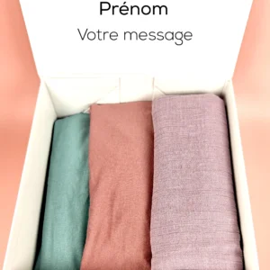 Coffret cadeau Aïd femme avec soins naturels et accessoires raffinés.