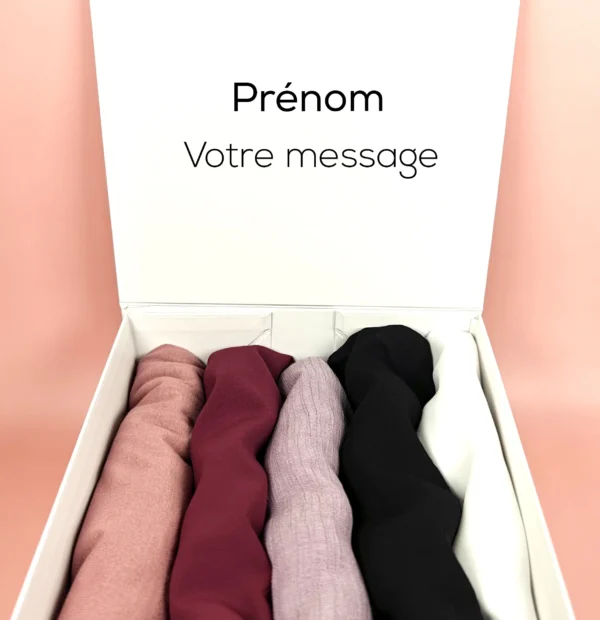 Coffret cadeau Aïd avec Coran, tapis de prière et musc.