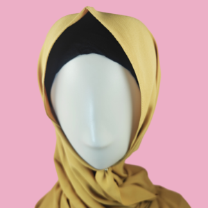 Hijab en mousseline de soie, léger et aérien pour un effet raffiné.